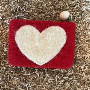 Girl’s heart Valentines coin purse wool made in Nepal